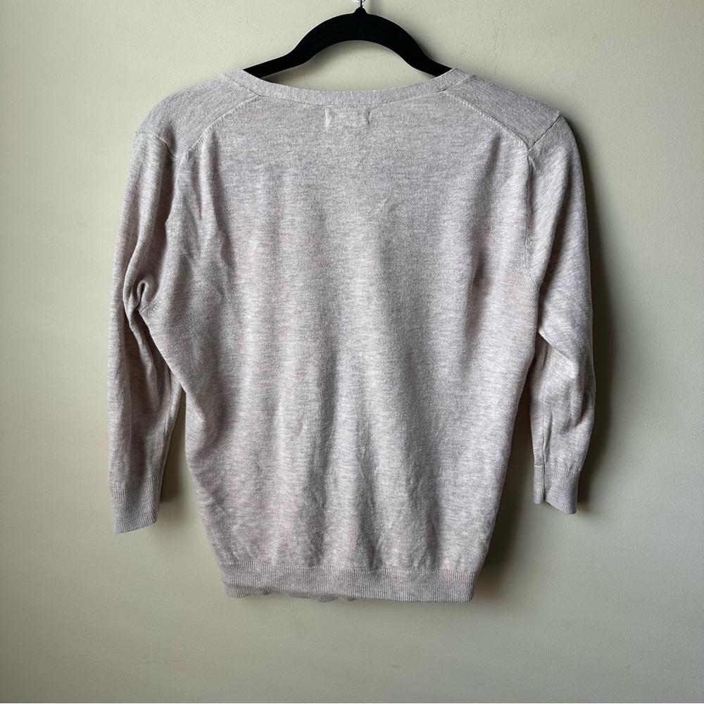 Old Navy women's beige V-neck button-front cardigan 3/4 sleeves Size Medium - Picture 4 of 6